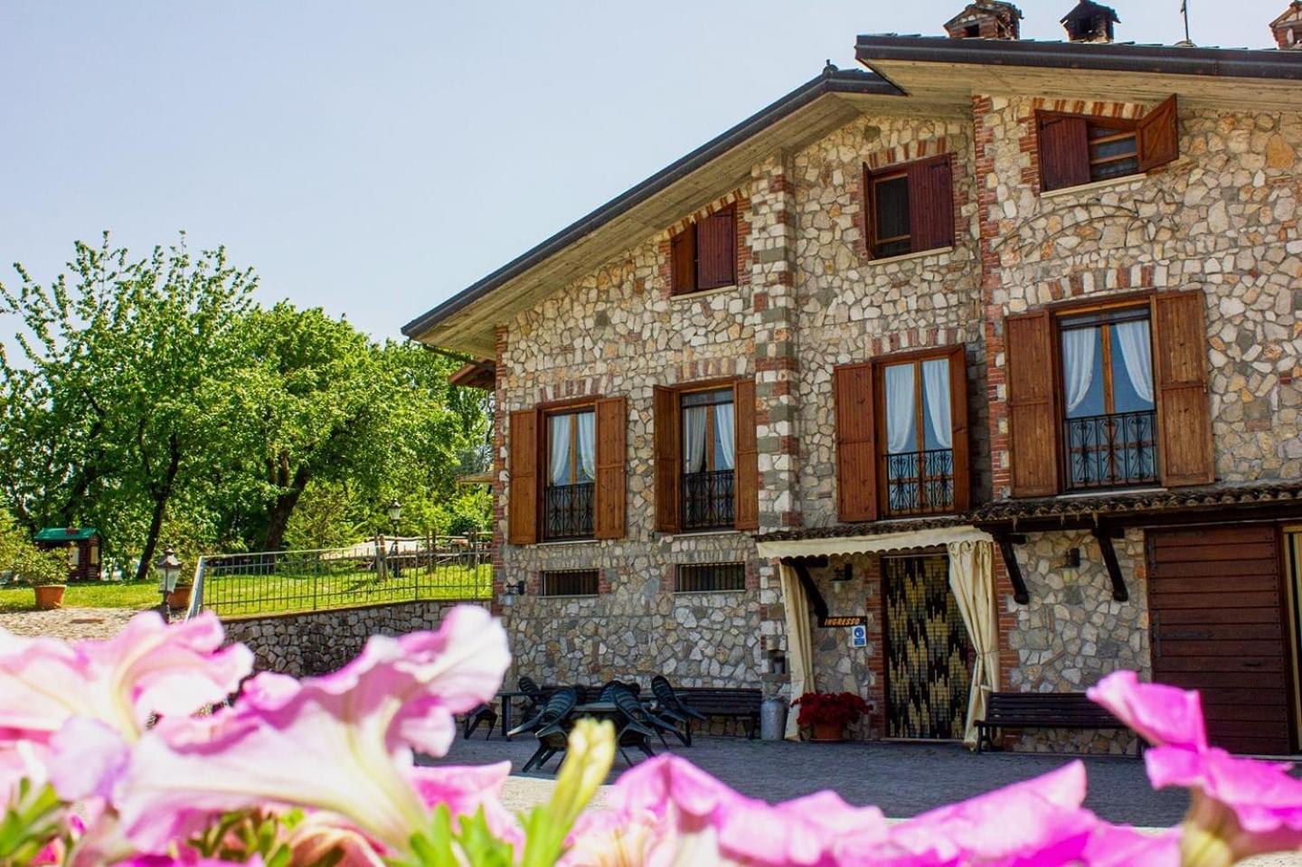 Agriturismo Il Castagneto Супино Экстерьер фото